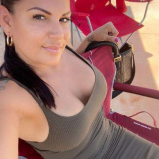 Meet Singles for Hot Flirts