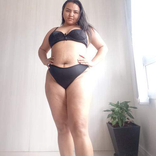 Sexy Woman Seeking Hot Limerick Fun